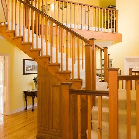 Broadmeadow Country House *